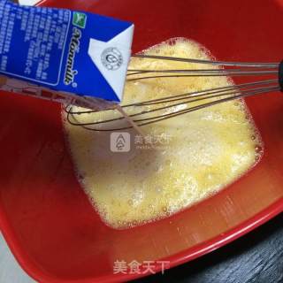 榴莲千层蛋糕的做法步骤：2