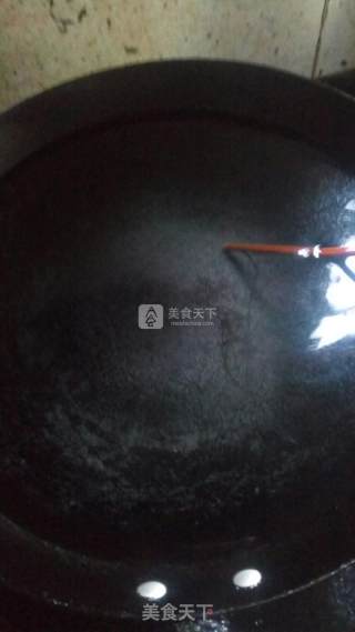 凉粉的做法步骤：1