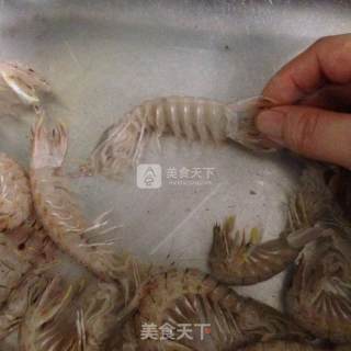 生腌皮皮虾的做法步骤：1