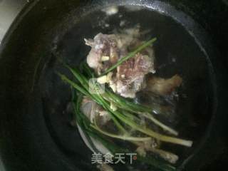 凉拌猪舌的做法步骤：1