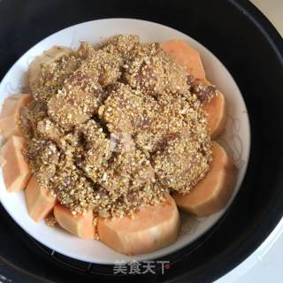 粉蒸肉的做法步骤：3