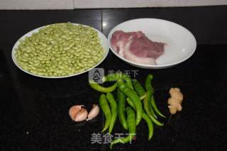 青豆炒肉末的做法步骤：1