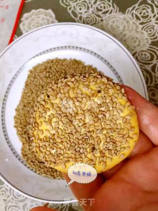 麻香南瓜饼的做法步骤：9
