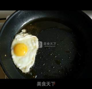 三明治的做法步骤：3