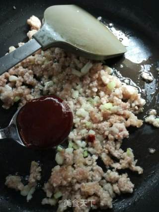 酱香肉末蒸茄子的做法步骤：4
