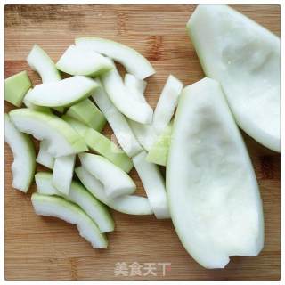 海虾炖胡瓜的做法步骤：2