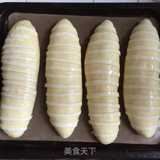 超软香葱芝士面包的做法步骤：8