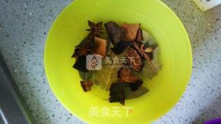 陈皮焖鸭掌的做法步骤：3