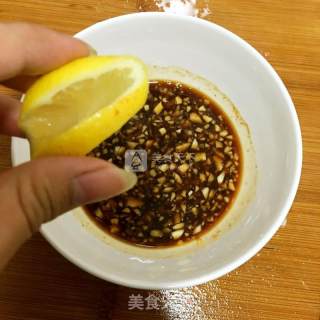 蒜蓉虾仁生蚝蒸粉丝的做法步骤：7
