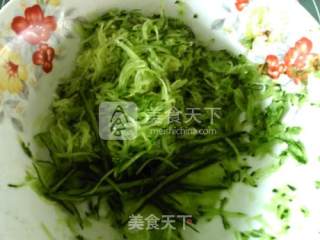 清新黄瓜软饼的做法步骤：2