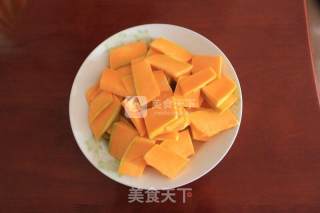 香香南瓜饼的做法步骤：1
