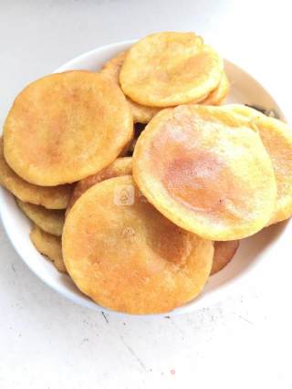 香香南瓜饼的做法步骤：4