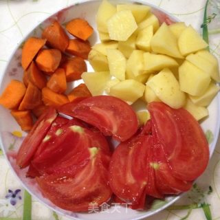 红果番茄炖牛腩的做法步骤：2