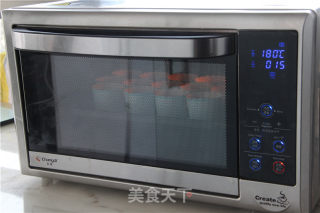 田园小清新—北海道戚风蛋糕的做法步骤：16