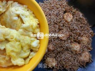 黑暗料理卤水酱油炒饭的做法步骤：7