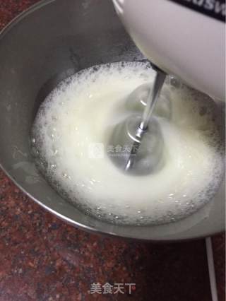 香葱肉松戚风蛋糕的做法步骤：6