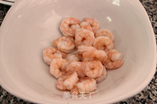 凤梨炒虾仁的做法步骤：4
