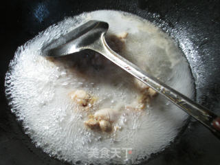 咖喱白菜鸡翅根的做法步骤：4