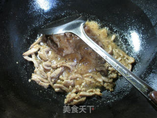 里脊肉白菜炒面的做法步骤：4