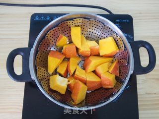 南瓜浓酱意面的做法步骤：1