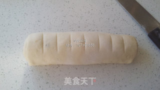 肉馅的华丽新吃法——芝士肉馅面包卷的做法步骤：6
