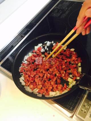 孜然牛肉炒饭的做法步骤：7