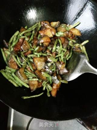 豆角烧茄子的做法步骤：6