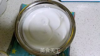 戚风蛋糕的做法步骤：8