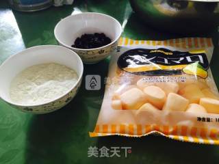 蔓越莓芒果花生牛轧糖的做法步骤：1