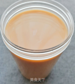 冷泡奶茶——无比简单无比健康的做法步骤：4