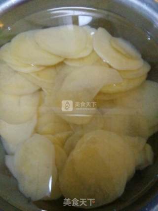 香辣薯片的做法步骤：4