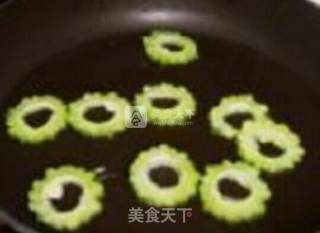 苦瓜甘蓝的做法步骤：4
