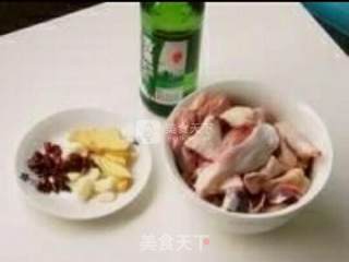 啤酒鸭的做法步骤：1