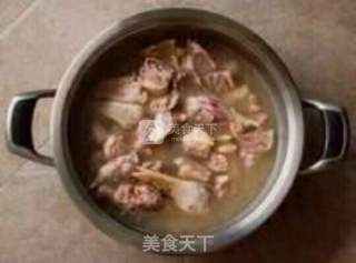 啤酒鸭的做法步骤：2