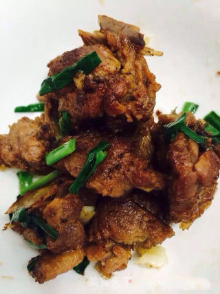 美味香酥鸭的做法步骤：1