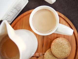 可可肉桂奶茶的做法步骤：2