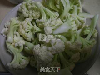 培根炒松花菜的做法步骤：1