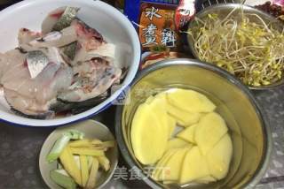 水煮鱼的做法步骤：1