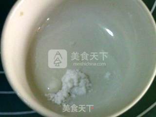 蒸蒲公英鸡蛋玉米饼的做法步骤：4