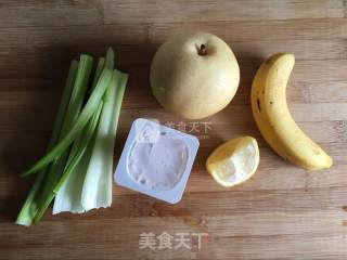 芹菜雪梨思慕雪的做法步骤：1