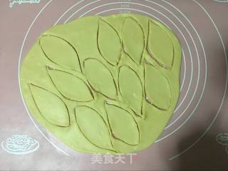 树叶草莓派的做法步骤：12