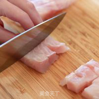 红果龙利鱼番茄汤之宝宝辅食的做法步骤：1