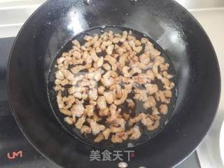 自己动手炼一罐中式酥皮精华——炼猪油的做法步骤：8