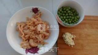 鸡丝炒豌豆的做法步骤：1