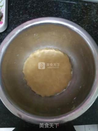 五仁馅月饼的做法步骤：7