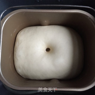 蜂蜜葡萄干面包的做法步骤：1