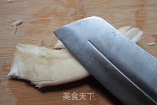 干煸手撕杏鲍菇的做法步骤：2