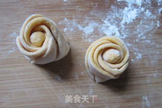黄玫瑰馒头的做法步骤：11