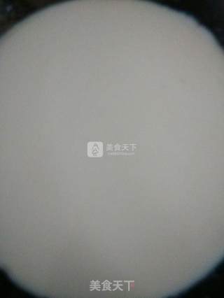 双皮奶的做法步骤：1
