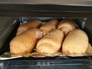 全麦红糖面包低糖低油健康面包的做法步骤：5